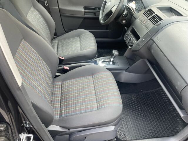 Чорний Фольксваген Поло, об'ємом двигуна 1.4 л та пробігом 114 тис. км за 6499 $, фото 5 на Automoto.ua