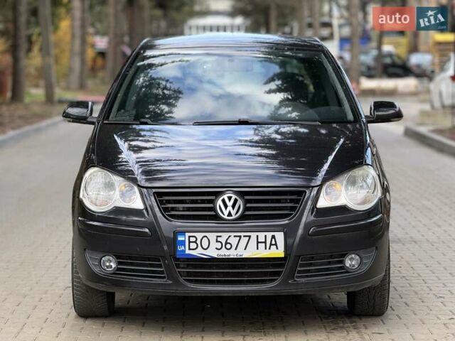 Чорний Фольксваген Поло, об'ємом двигуна 1.4 л та пробігом 327 тис. км за 3450 $, фото 2 на Automoto.ua