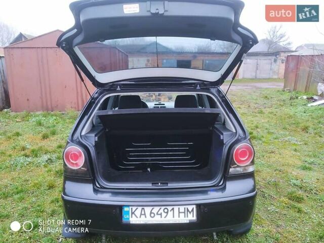 Черный Фольксваген Поло, объемом двигателя 1.39 л и пробегом 340 тыс. км за 4000 $, фото 11 на Automoto.ua