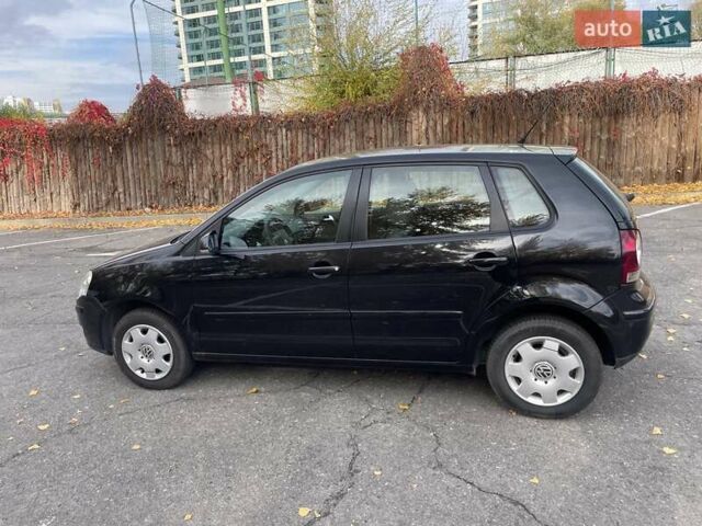 Черный Фольксваген Поло, объемом двигателя 1.4 л и пробегом 114 тыс. км за 6499 $, фото 7 на Automoto.ua