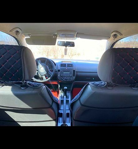 Черный Фольксваген Поло, объемом двигателя 1.2 л и пробегом 140 тыс. км за 4500 $, фото 7 на Automoto.ua