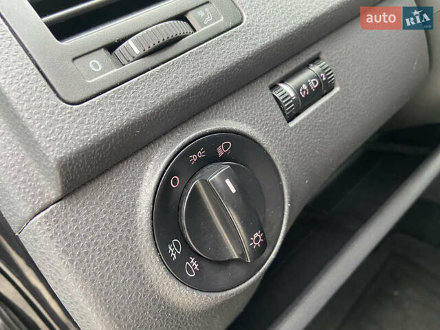 Чорний Фольксваген Поло, об'ємом двигуна 1.4 л та пробігом 218 тис. км за 5650 $, фото 24 на Automoto.ua