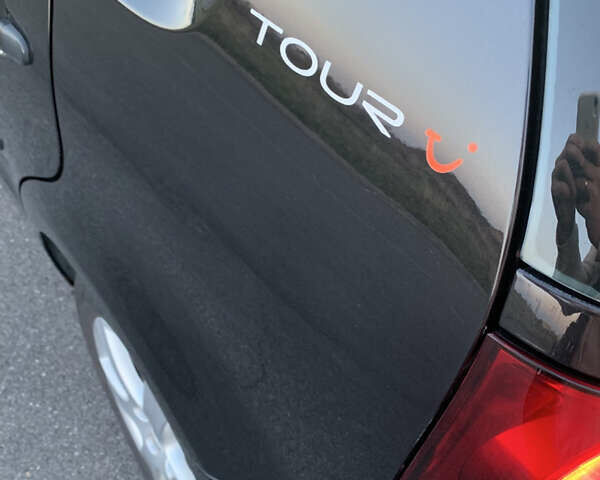 Черный Фольксваген Поло, объемом двигателя 1.4 л и пробегом 190 тыс. км за 6999 $, фото 13 на Automoto.ua