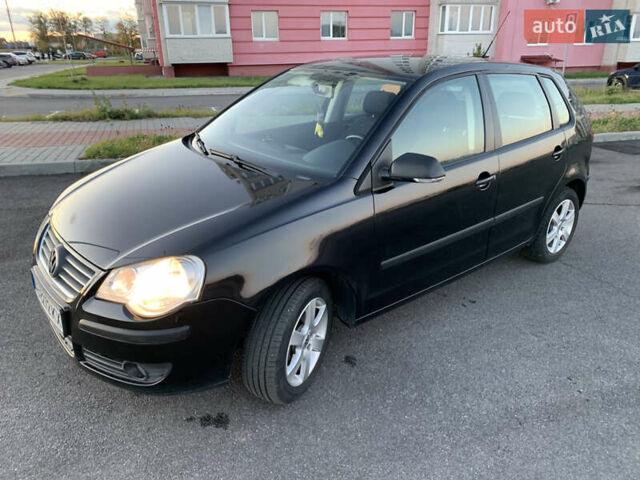 Черный Фольксваген Поло, объемом двигателя 1.4 л и пробегом 190 тыс. км за 6999 $, фото 9 на Automoto.ua