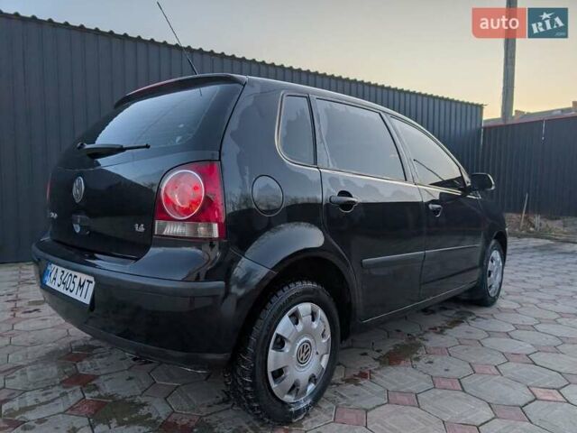 Чорний Фольксваген Поло, об'ємом двигуна 1.39 л та пробігом 250 тис. км за 5200 $, фото 3 на Automoto.ua