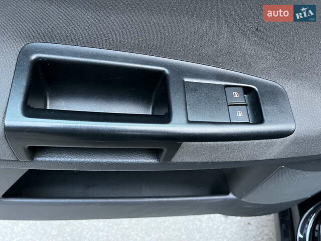 Чорний Фольксваген Поло, об'ємом двигуна 1.4 л та пробігом 197 тис. км за 5650 $, фото 14 на Automoto.ua