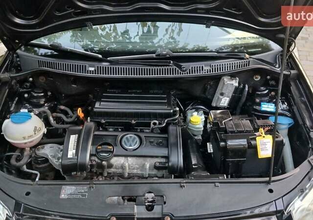 Черный Фольксваген Поло, объемом двигателя 1.4 л и пробегом 211 тыс. км за 4700 $, фото 17 на Automoto.ua