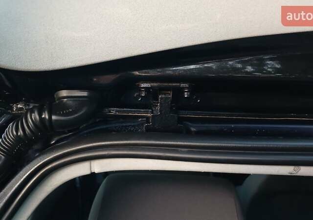 Черный Фольксваген Поло, объемом двигателя 1.4 л и пробегом 211 тыс. км за 4700 $, фото 16 на Automoto.ua