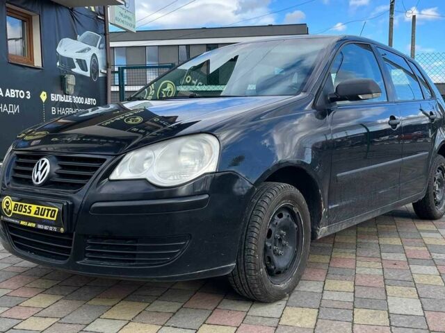 Чорний Фольксваген Поло, об'ємом двигуна 1.4 л та пробігом 247 тис. км за 4600 $, фото 2 на Automoto.ua