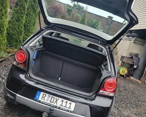 Чорний Фольксваген Поло, об'ємом двигуна 1.6 л та пробігом 185 тис. км за 5700 $, фото 14 на Automoto.ua