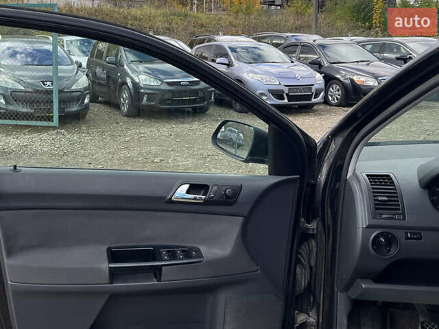 Черный Фольксваген Поло, объемом двигателя 1.39 л и пробегом 247 тыс. км за 4600 $, фото 15 на Automoto.ua