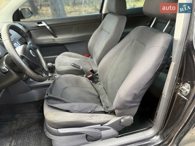 Чорний Фольксваген Поло, об'ємом двигуна 1.4 л та пробігом 327 тис. км за 3450 $, фото 13 на Automoto.ua