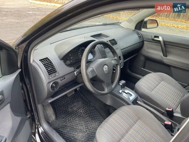 Черный Фольксваген Поло, объемом двигателя 1.4 л и пробегом 114 тыс. км за 6499 $, фото 9 на Automoto.ua