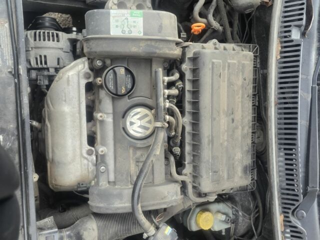 Чорний Фольксваген Поло, об'ємом двигуна 1.4 л та пробігом 247 тис. км за 5000 $, фото 5 на Automoto.ua