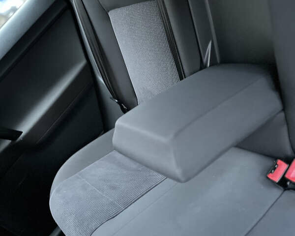 Чорний Фольксваген Поло, об'ємом двигуна 1.4 л та пробігом 197 тис. км за 5650 $, фото 27 на Automoto.ua