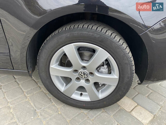 Чорний Фольксваген Поло, об'ємом двигуна 1.4 л та пробігом 218 тис. км за 5650 $, фото 17 на Automoto.ua