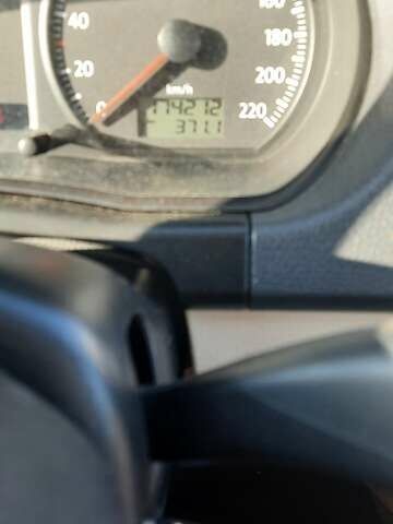 Чорний Фольксваген Поло, об'ємом двигуна 1.6 л та пробігом 185 тис. км за 6500 $, фото 3 на Automoto.ua