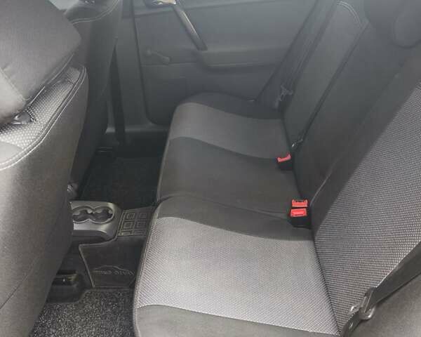 Черный Фольксваген Поло, объемом двигателя 1.4 л и пробегом 275 тыс. км за 4600 $, фото 14 на Automoto.ua