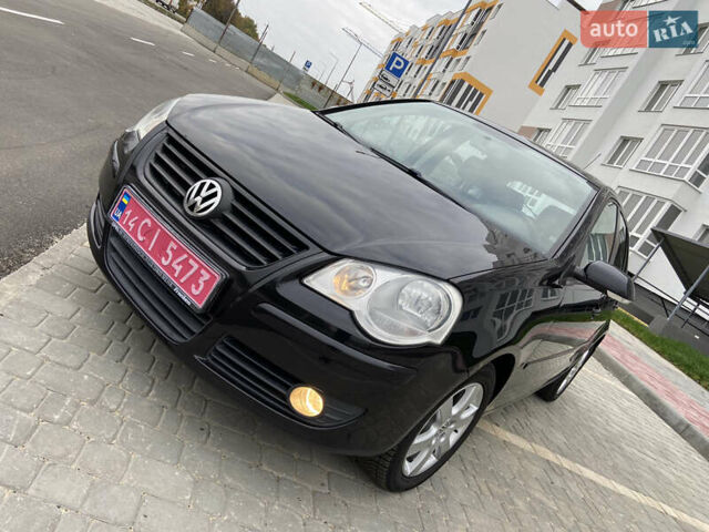 Чорний Фольксваген Поло, об'ємом двигуна 1.4 л та пробігом 218 тис. км за 5650 $, фото 1 на Automoto.ua
