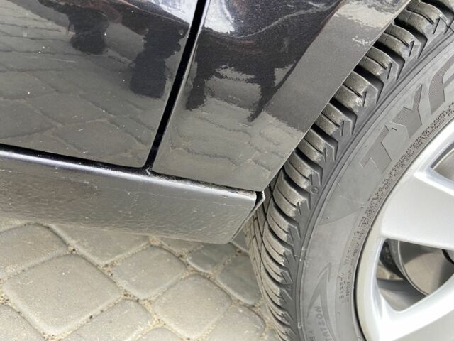 Чорний Фольксваген Поло, об'ємом двигуна 1.4 л та пробігом 217 тис. км за 5650 $, фото 6 на Automoto.ua