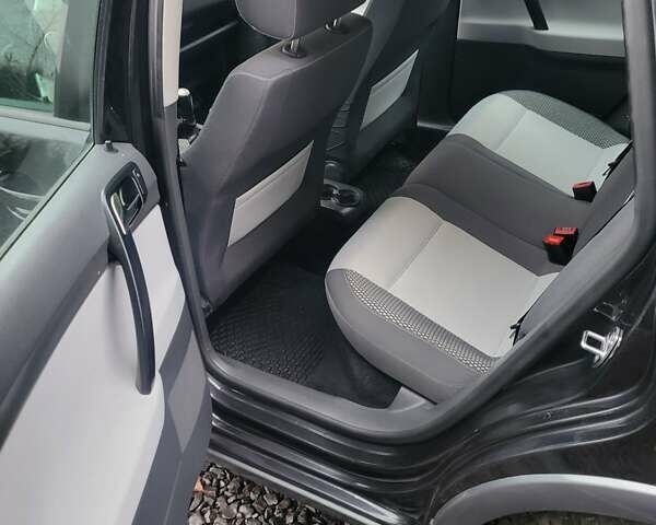 Чорний Фольксваген Поло, об'ємом двигуна 1.6 л та пробігом 185 тис. км за 5700 $, фото 16 на Automoto.ua