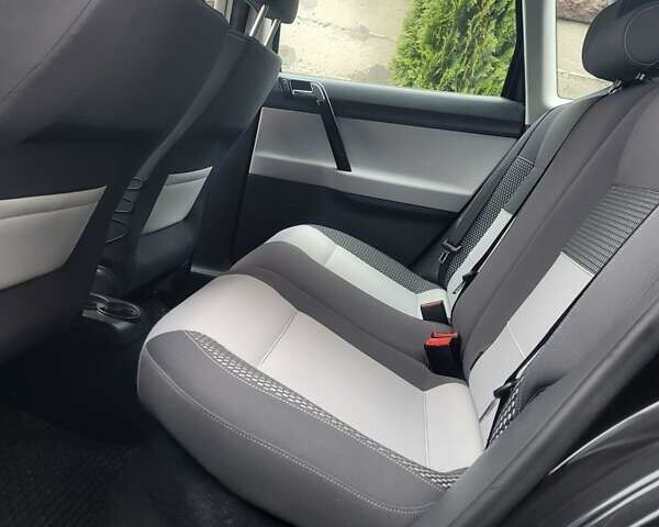 Чорний Фольксваген Поло, об'ємом двигуна 1.6 л та пробігом 185 тис. км за 5700 $, фото 17 на Automoto.ua