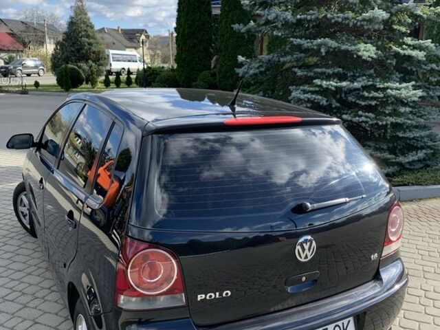 Черный Фольксваген Поло, объемом двигателя 1.6 л и пробегом 208 тыс. км за 5250 $, фото 4 на Automoto.ua