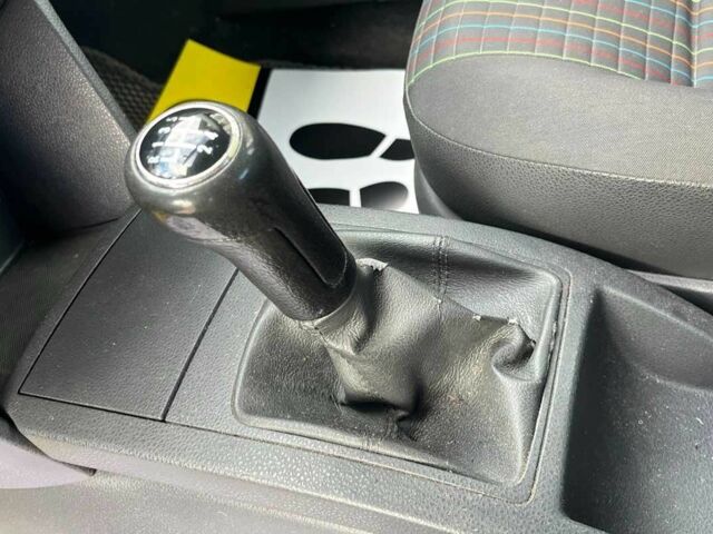 Чорний Фольксваген Поло, об'ємом двигуна 1.4 л та пробігом 247 тис. км за 4600 $, фото 10 на Automoto.ua