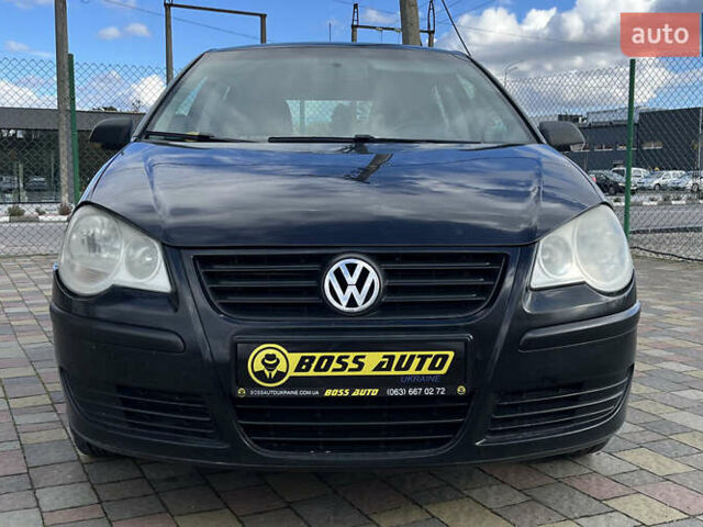 Черный Фольксваген Поло, объемом двигателя 1.39 л и пробегом 247 тыс. км за 4600 $, фото 1 на Automoto.ua
