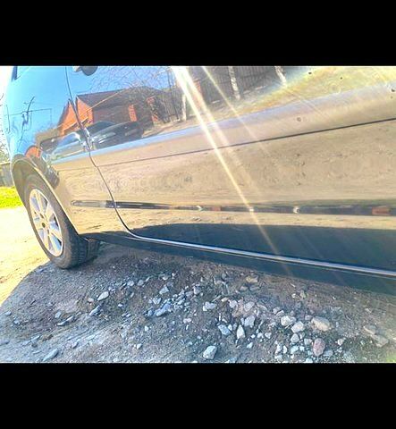 Черный Фольксваген Поло, объемом двигателя 1.2 л и пробегом 140 тыс. км за 4500 $, фото 3 на Automoto.ua