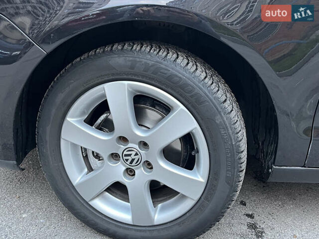 Чорний Фольксваген Поло, об'ємом двигуна 1.4 л та пробігом 197 тис. км за 5650 $, фото 9 на Automoto.ua