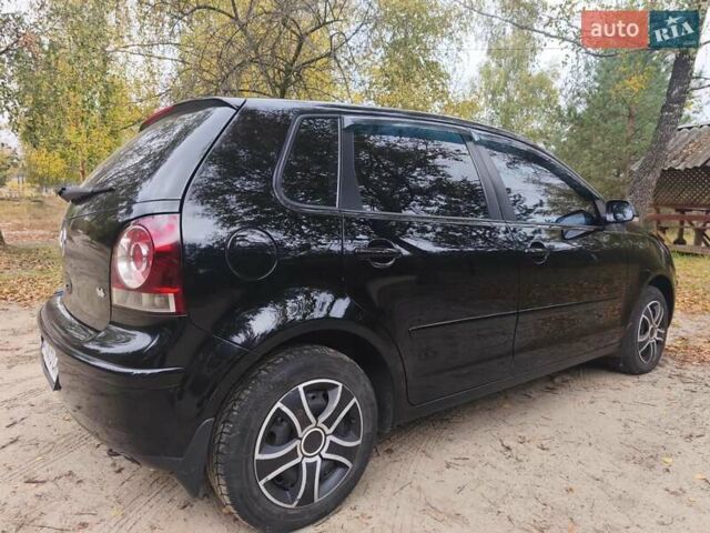 Чорний Фольксваген Поло, об'ємом двигуна 1.4 л та пробігом 265 тис. км за 4500 $, фото 15 на Automoto.ua