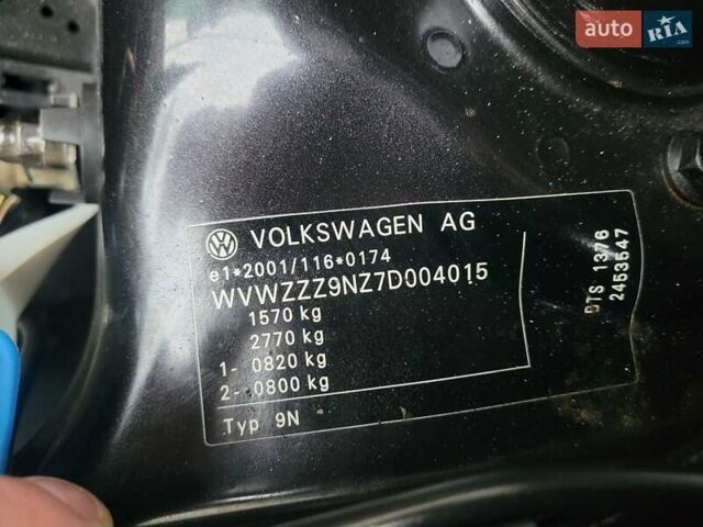 Чорний Фольксваген Поло, об'ємом двигуна 1.6 л та пробігом 185 тис. км за 5700 $, фото 25 на Automoto.ua