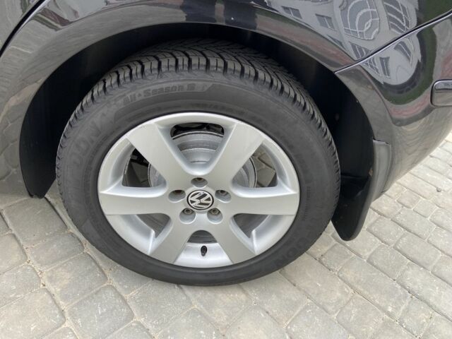 Чорний Фольксваген Поло, об'ємом двигуна 1.4 л та пробігом 217 тис. км за 5650 $, фото 2 на Automoto.ua