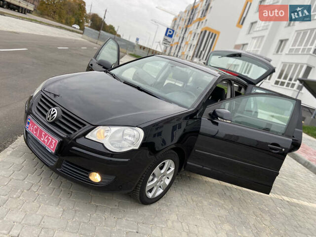Чорний Фольксваген Поло, об'ємом двигуна 1.4 л та пробігом 218 тис. км за 5650 $, фото 54 на Automoto.ua