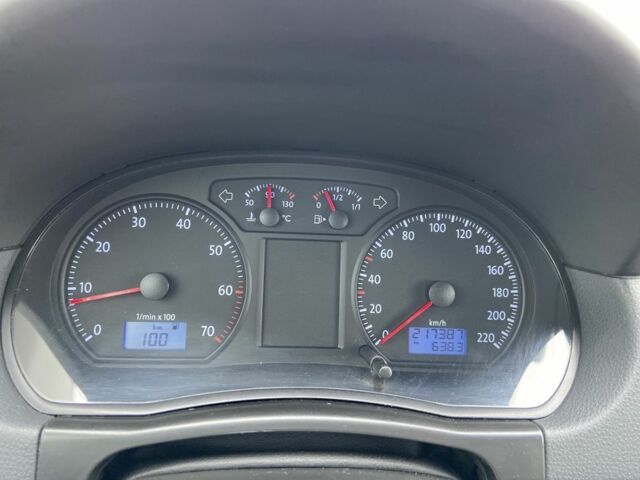 Чорний Фольксваген Поло, об'ємом двигуна 1.4 л та пробігом 217 тис. км за 5650 $, фото 15 на Automoto.ua