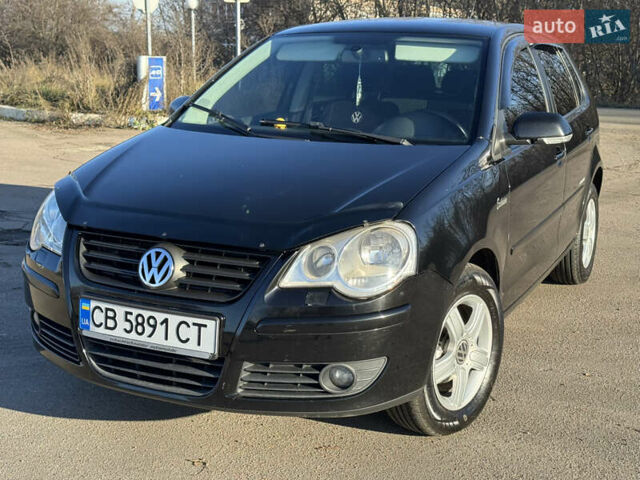 Черный Фольксваген Поло, объемом двигателя 1.6 л и пробегом 214 тыс. км за 6750 $, фото 4 на Automoto.ua