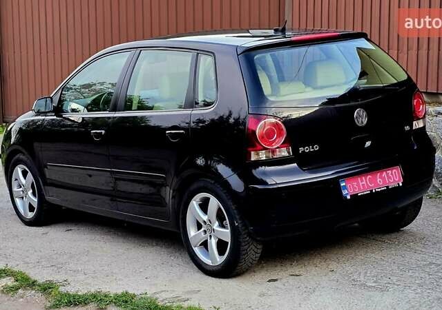 Черный Фольксваген Поло, объемом двигателя 1.6 л и пробегом 212 тыс. км за 7399 $, фото 23 на Automoto.ua