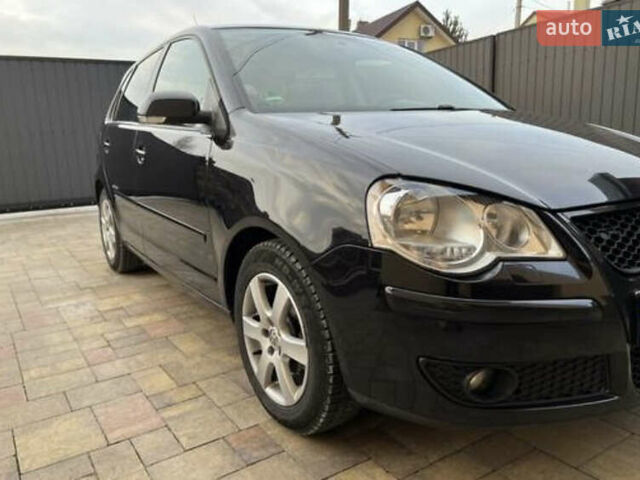 Черный Фольксваген Поло, объемом двигателя 1.4 л и пробегом 230 тыс. км за 5499 $, фото 16 на Automoto.ua