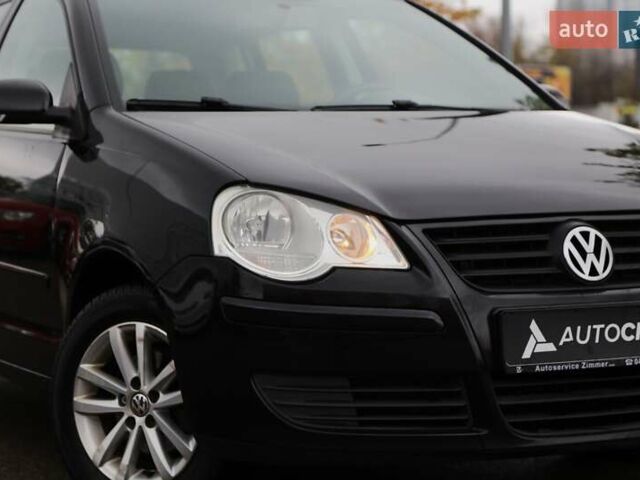 Черный Фольксваген Поло, объемом двигателя 1.4 л и пробегом 168 тыс. км за 5200 $, фото 3 на Automoto.ua