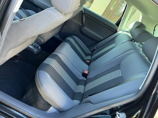 Черный Фольксваген Поло, объемом двигателя 1.6 л и пробегом 133 тыс. км за 5900 $, фото 16 на Automoto.ua