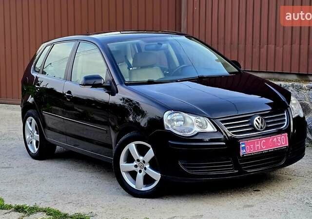 Черный Фольксваген Поло, объемом двигателя 1.6 л и пробегом 212 тыс. км за 7399 $, фото 8 на Automoto.ua