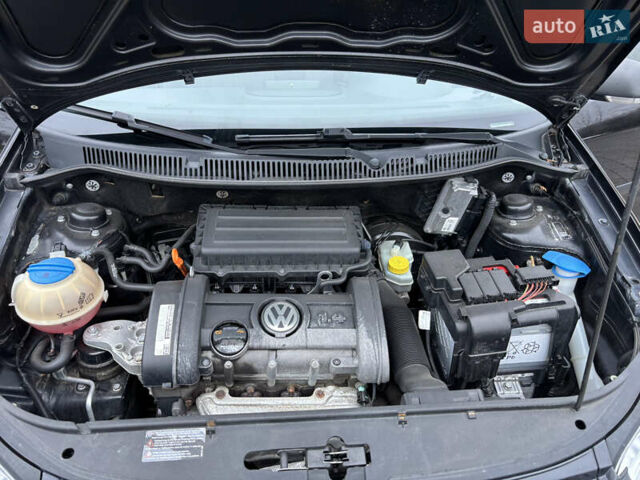 Чорний Фольксваген Поло, об'ємом двигуна 1.4 л та пробігом 143 тис. км за 5300 $, фото 14 на Automoto.ua