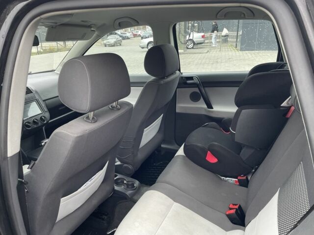 Черный Фольксваген Поло, объемом двигателя 1.4 л и пробегом 119 тыс. км за 6150 $, фото 5 на Automoto.ua