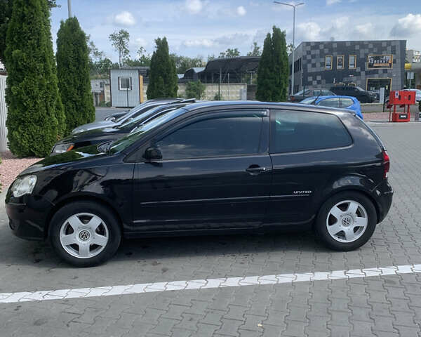 Черный Фольксваген Поло, объемом двигателя 1.2 л и пробегом 270 тыс. км за 4200 $, фото 10 на Automoto.ua