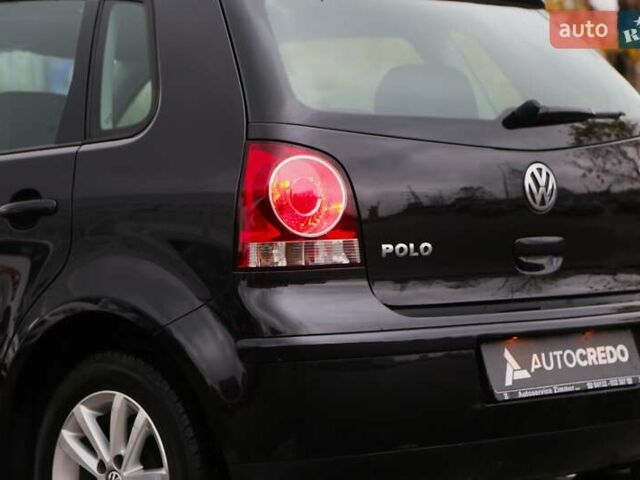 Черный Фольксваген Поло, объемом двигателя 1.4 л и пробегом 168 тыс. км за 5200 $, фото 8 на Automoto.ua