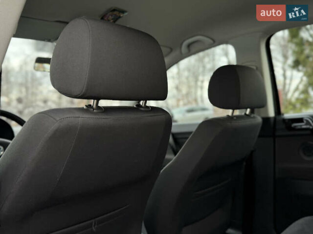 Черный Фольксваген Поло, объемом двигателя 1.6 л и пробегом 147 тыс. км за 6799 $, фото 89 на Automoto.ua