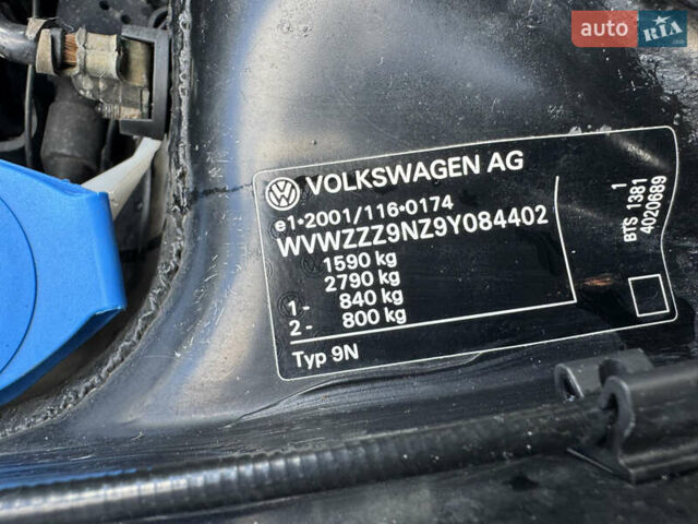 Чорний Фольксваген Поло, об'ємом двигуна 1.6 л та пробігом 214 тис. км за 6750 $, фото 1 на Automoto.ua