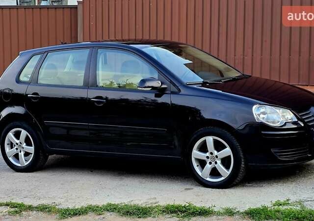 Черный Фольксваген Поло, объемом двигателя 1.6 л и пробегом 212 тыс. км за 7399 $, фото 13 на Automoto.ua