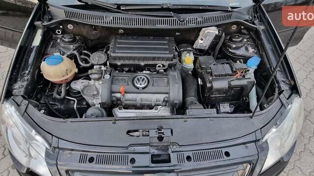 Черный Фольксваген Поло, объемом двигателя 1.6 л и пробегом 182 тыс. км за 5750 $, фото 15 на Automoto.ua